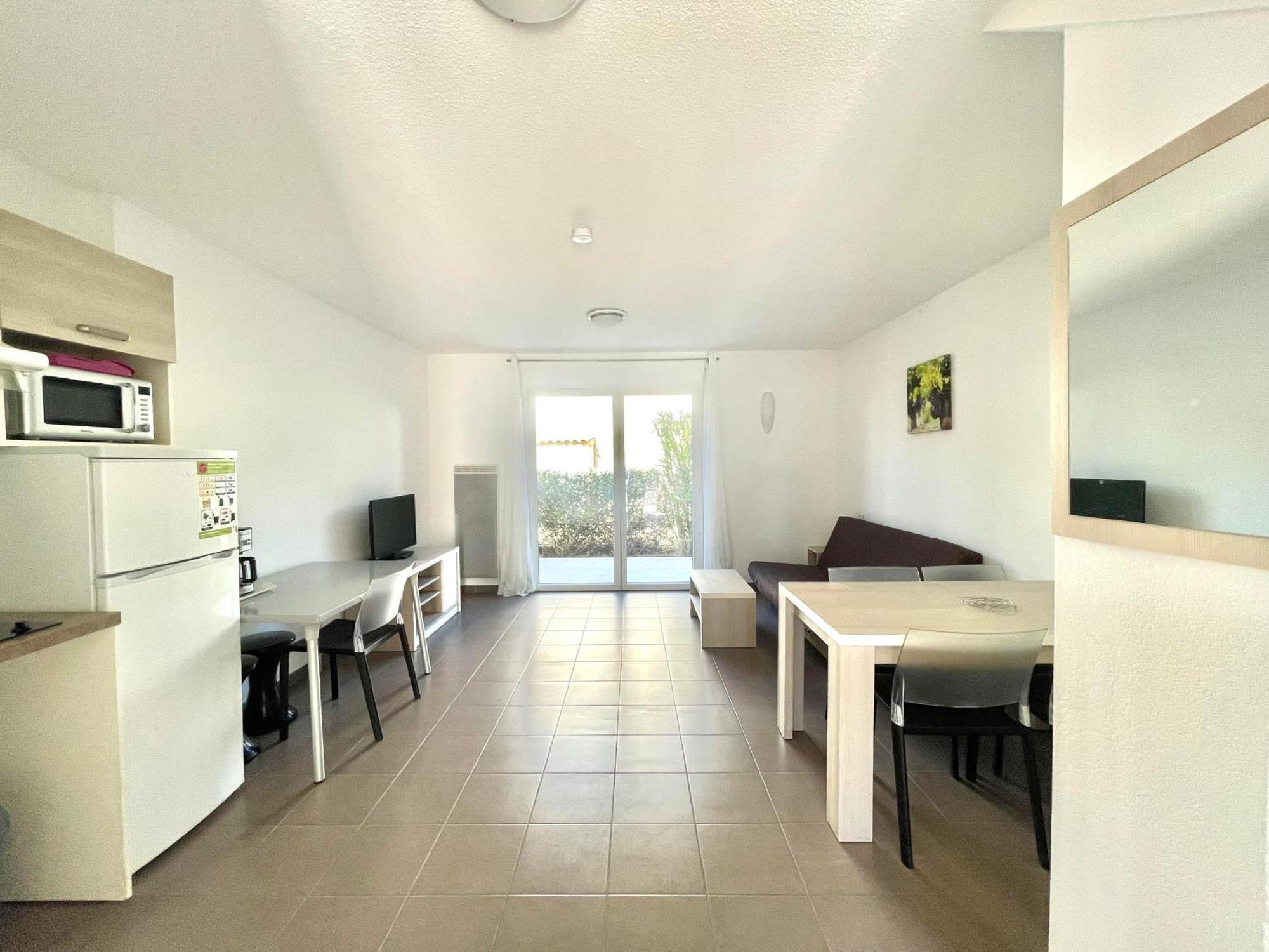 Terres De France - Le Domaine De Bacchus 3* Saint-Christol (Herault)